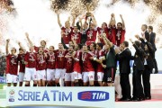 AC Milan - Campione d'Italia 2010-2011 Da3a3c132450635
