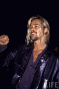 2298df24306932.gif