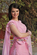 Urvashi Sharma on The Location of Movie Baabarr 