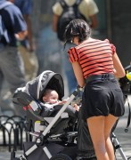 Kourtney Kardashian Out With Her Baby